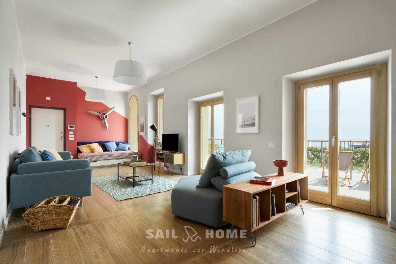 Campione Univela Apartments Campione del Garda Esterno foto